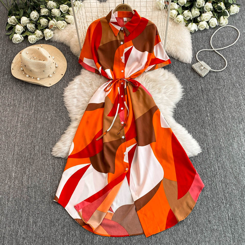 European and American printed short sleeved dress for women in autumn, polo collar strap, waist cinching design, niche and unique temperament, long skirt