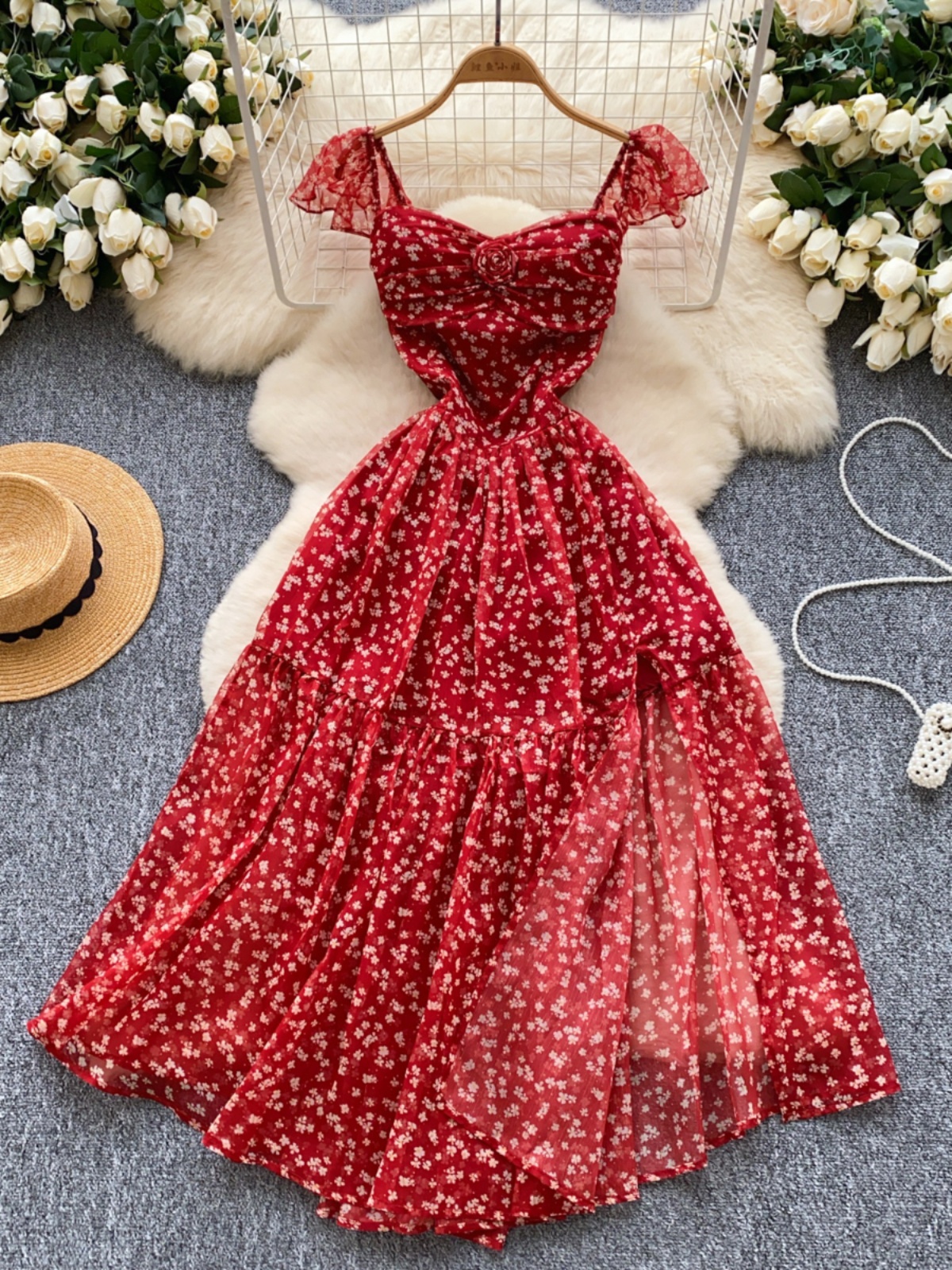 French sweet design with hollowed out bow tie tie, backless waist cinching floral dress, feminine fairy temperament long skirt