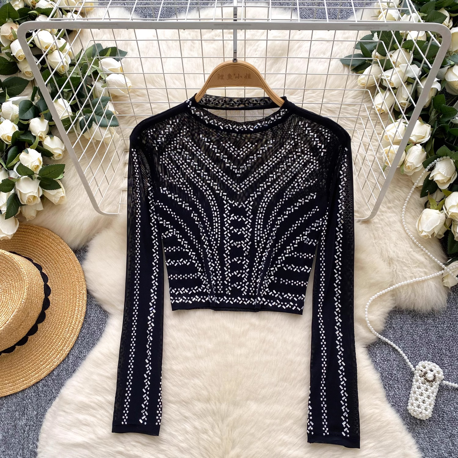 European and American style round neck long sleeved T-shirt for women's summer chiffon heavy industry diamond inlaid tight fitting slimming short style pure desire spicy girl top