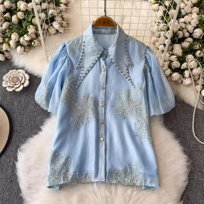 2025 summer new European women's embroidered lace design with diamond studded lapel and versatile bubble sleeve shirt top
