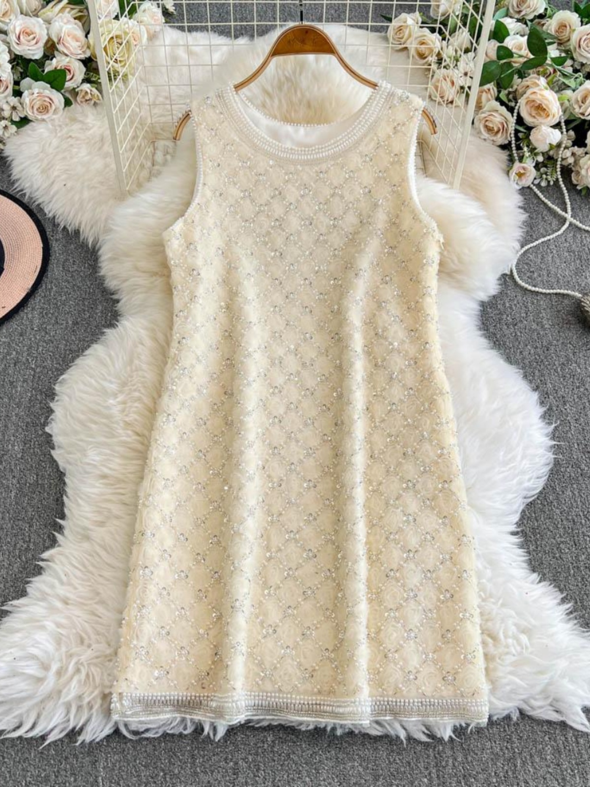 Socialite Xiaoxiangfeng nail bead A-line sleeveless vest dress for women in 2025 fashion goddess style temperament dress autumn