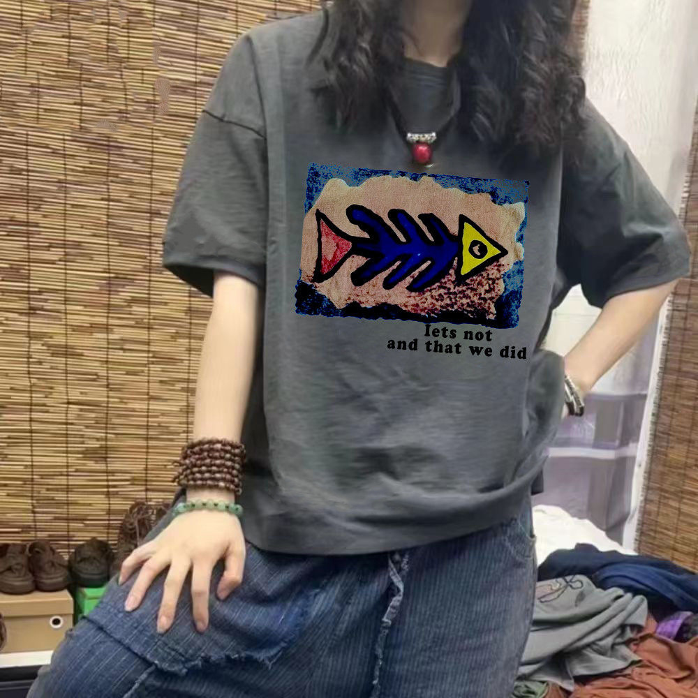 Short sleeved T-shirt for women cartoon spring and summer 2023 new round neck student versatile loose mid to long half sleeved top trend