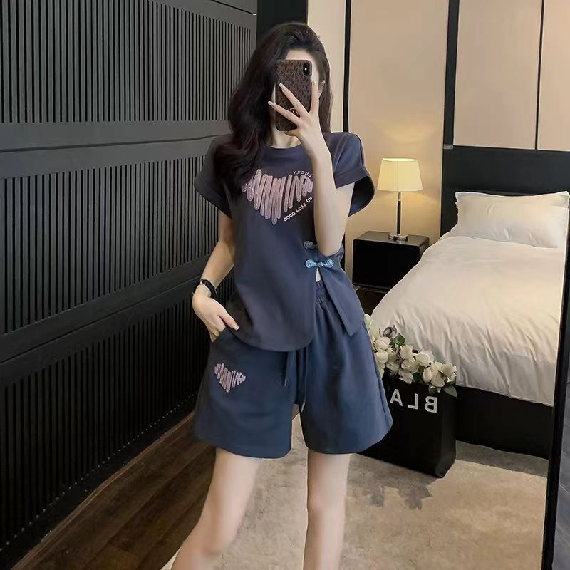 Cross border foreign trade wholesale new Chinese style short sleeved shorts set for women's summer wear, fashionable and stylish sports and leisure two-piece set for women