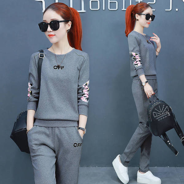 Sports suit women's autumn fashion 2023 autumn outfit new autumn outfit women's hoodie casual western-style two-piece set trendy