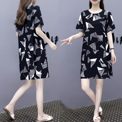 2025 Korean version new European station fat MM dress short sleeved women look slim loose medium long A-line skirt summer fashion trend