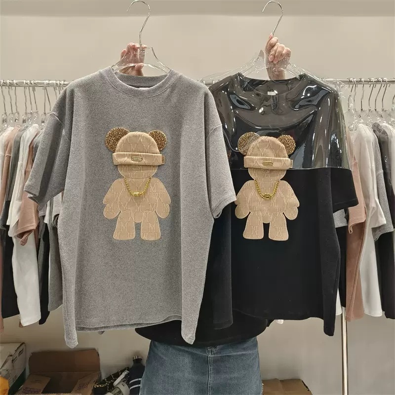 2023 new spring and summer cartoon printed round neck short sleeved t-shirt for women, loose and versatile, mid to long length student top trend