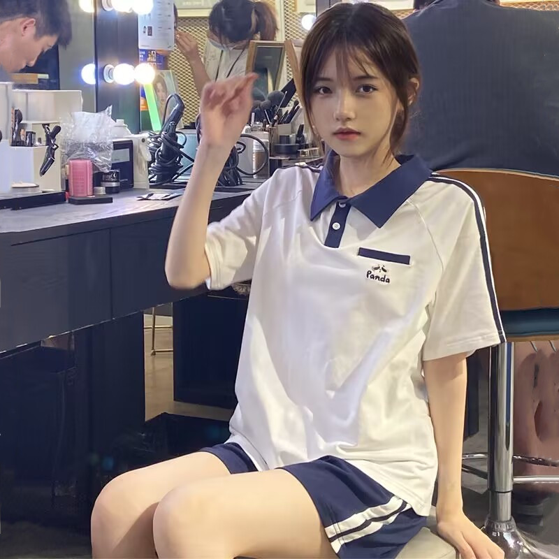 Internet celebrity sports suit women's 2025 summer POLO collar loose shorts short sleeved casual age reduction two-piece set