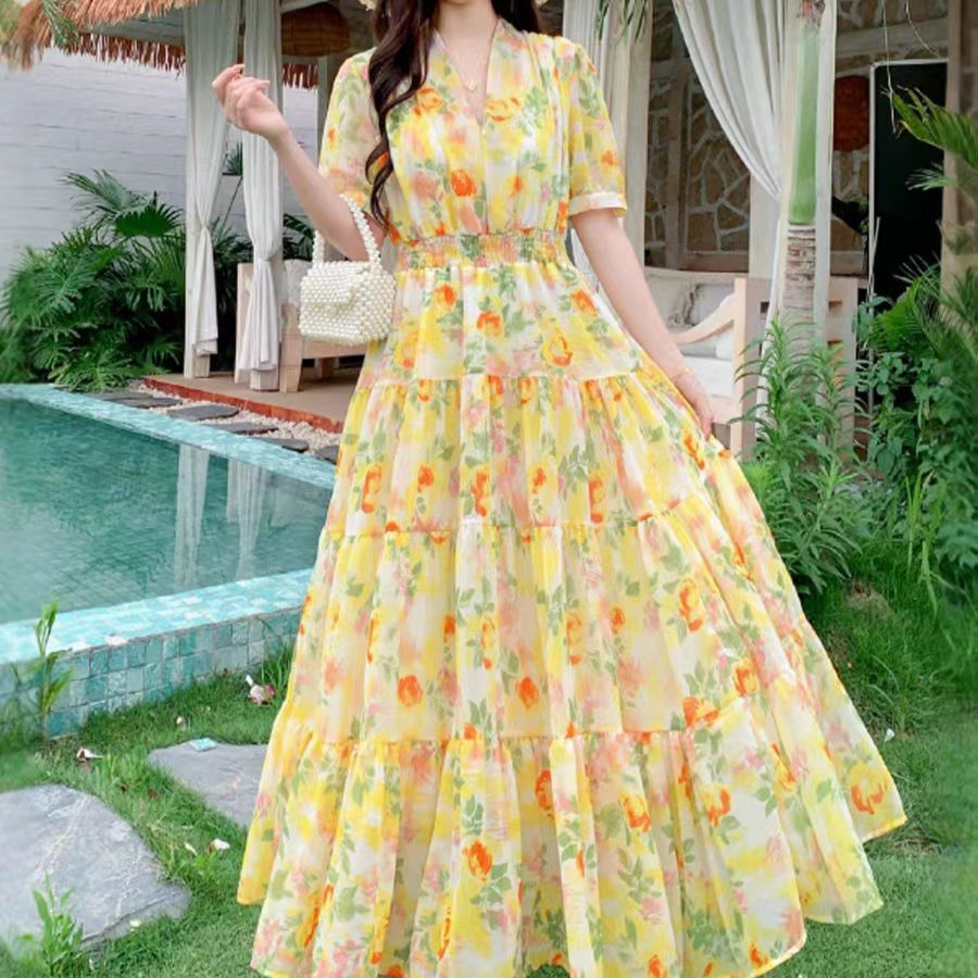 French retro V-neck bubble sleeve floral chiffon dress for women's summer wear, waist cinching temperament, split lotus leaf edge skirt