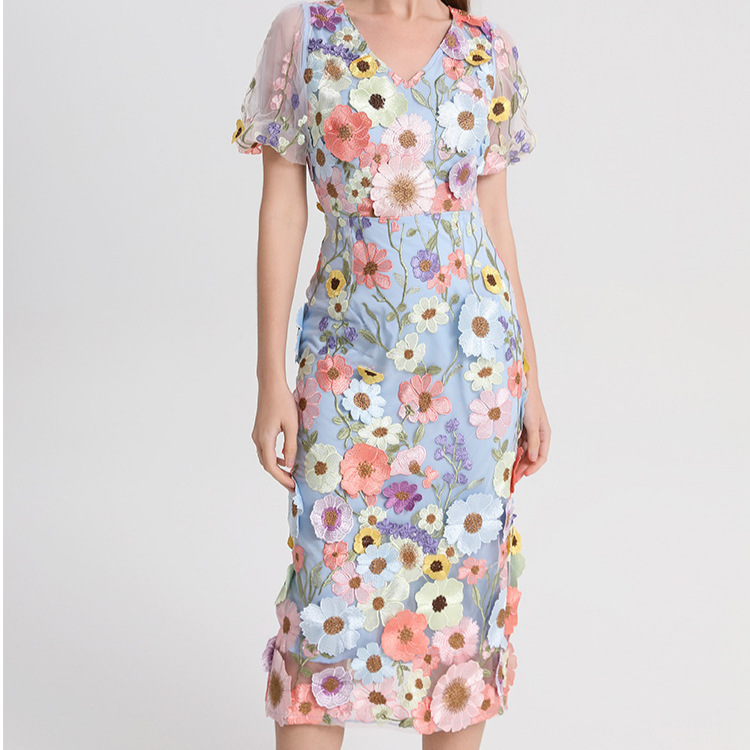 French socialite wearing women's summer high-end V-neck heavy floral embroidery slim fit and slimming bubble sleeve dress