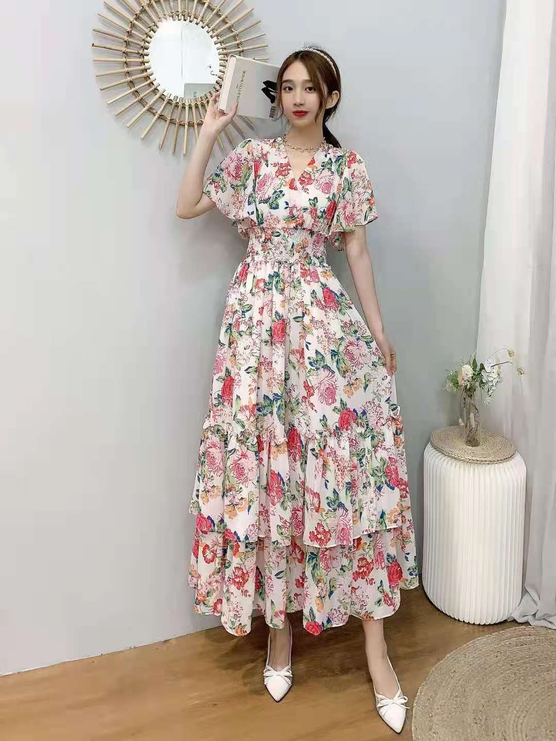 Foreign trade V-neck short sleeved chiffon printed pleated design dress A-line skirt with elastic waist and lining long skirt for women