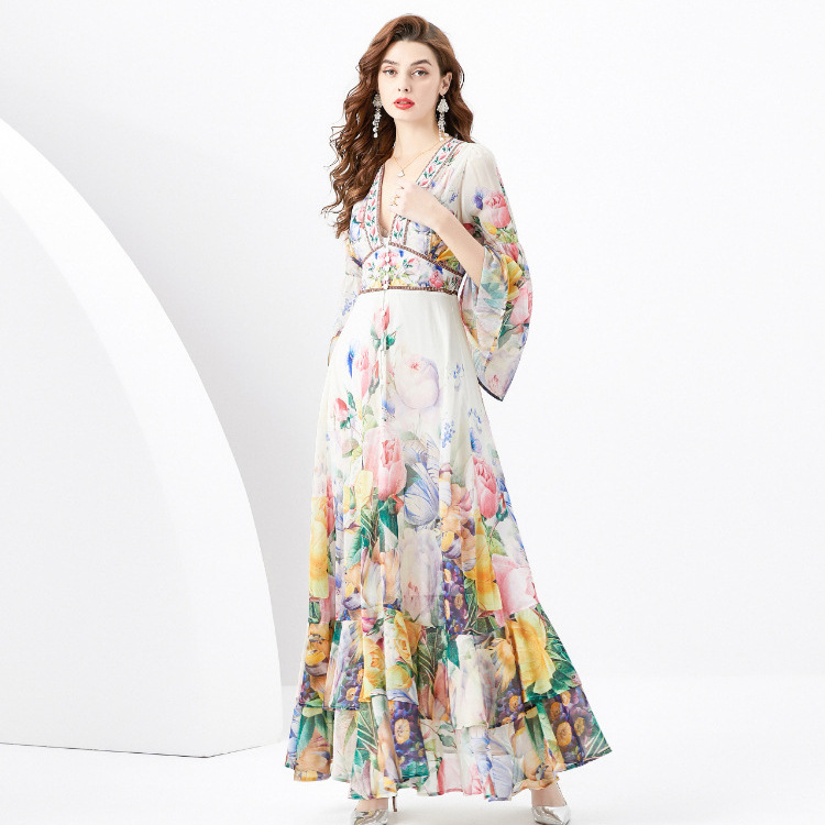 European retro court style dress with a feminine design and flared sleeves, slim fit long chiffon ruffle edge skirt