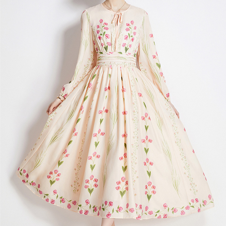 Noble temperament long sleeved positioning printed waist cinching big swing dress for women, exuding a sense of luxury and slimming, retro French long skirt
