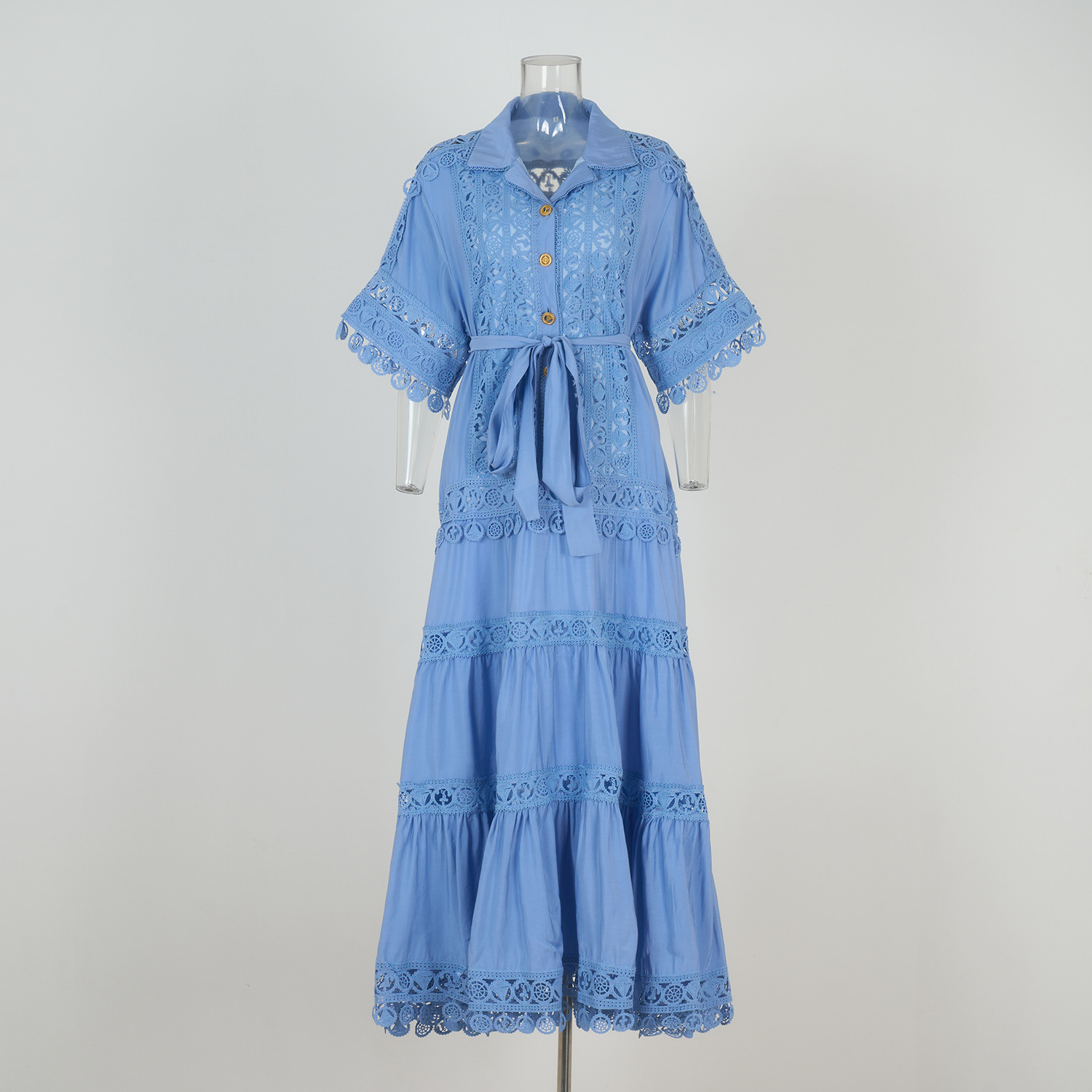 Spring and Autumn new palace style niche retro hollow out high-end lace splicing waist cinching short sleeved lapel long dress