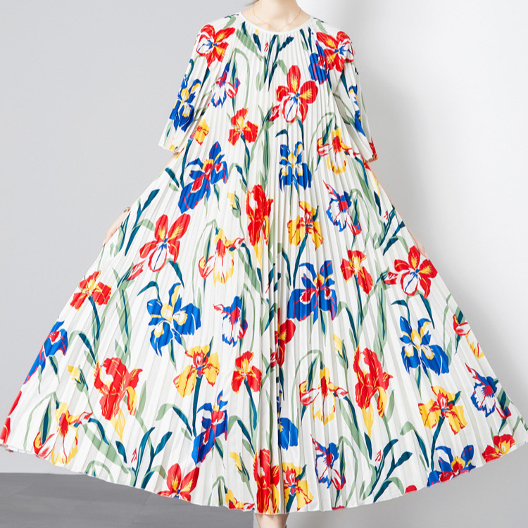 High end exquisite dress for women 2024 new European and American lazy style round neck mid sleeve waist cinching temperament pleated printed skirt