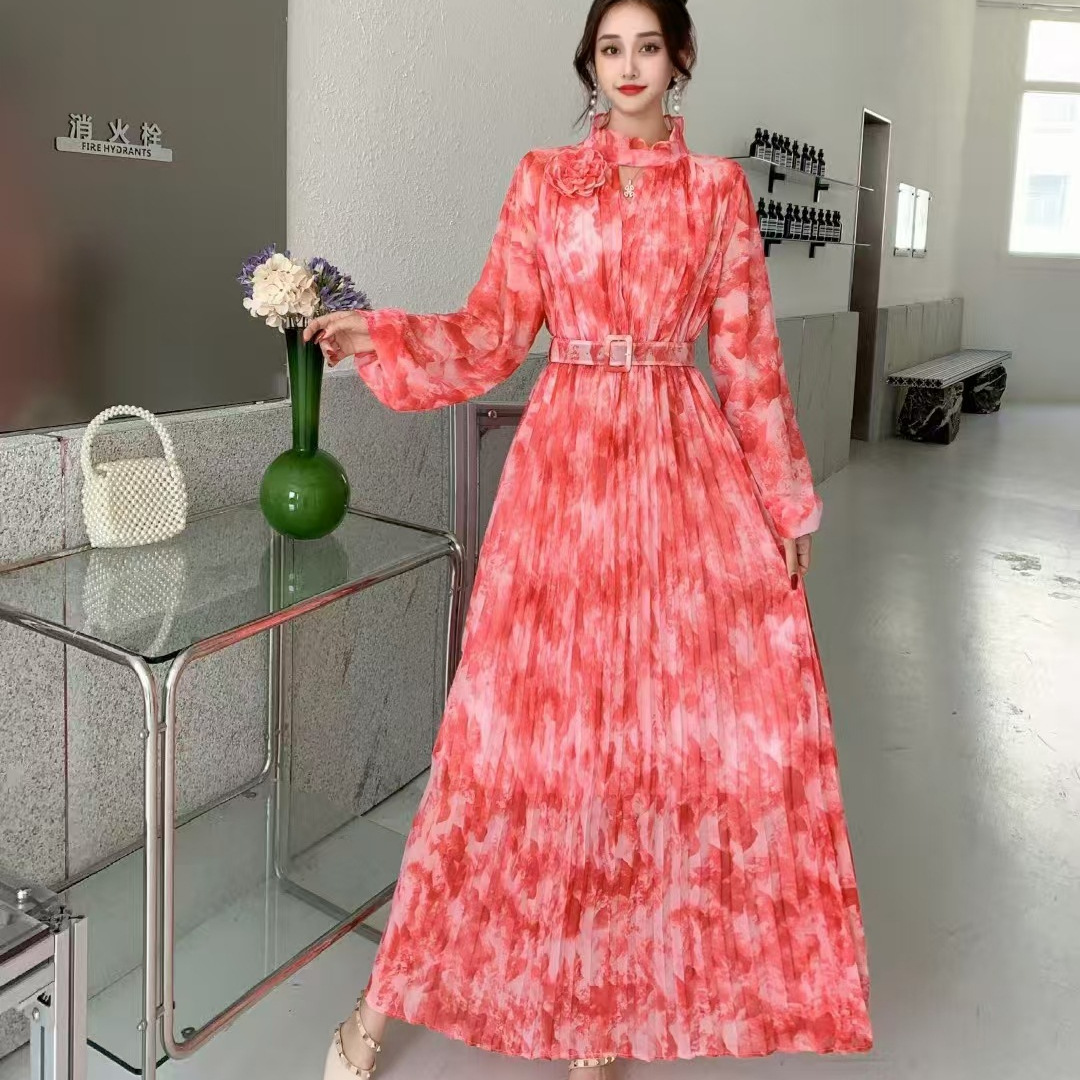 French style light luxury socialite temperament dress with women's high-end feel, tied waist, three-dimensional flower lantern sleeves, printed long skirt