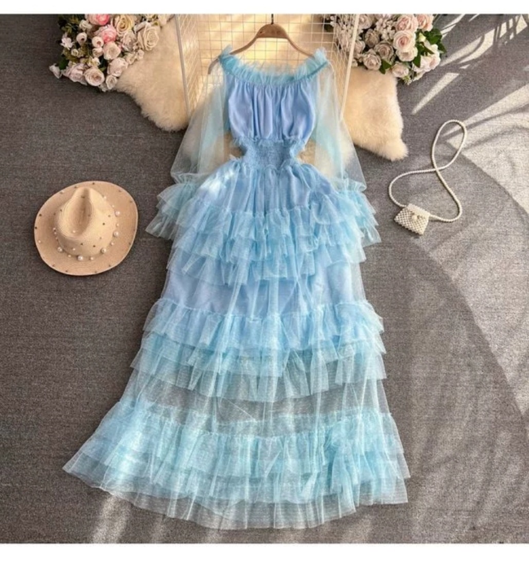 French style high-end ruffle edge mesh cake dress with a slim waist for women, with a one shoulder super fairy long skirt that exudes a slimming temperament