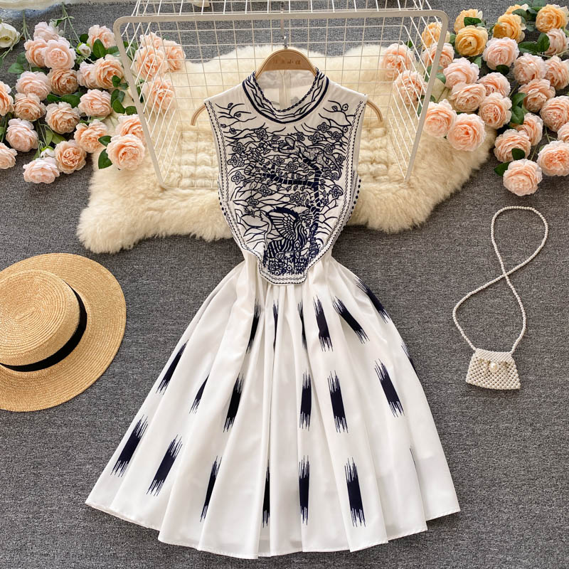 Celebrity style court style small dress, socialite high-end women's clothing, retro heavy embroidery, slim fit short dress for women