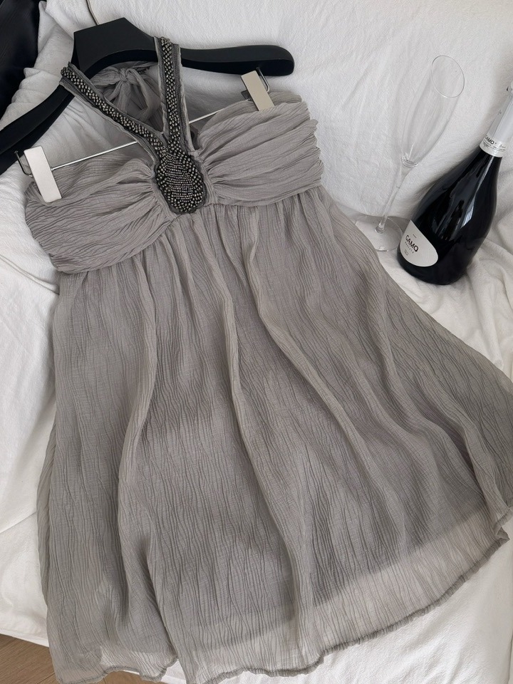 Qianjin Fengmingyuan Heavy Industry Nail Bead Hanging Neck Strap Dress for Women's Sweet Vacation Wear with Skirt Free Chiffon Short Skirt