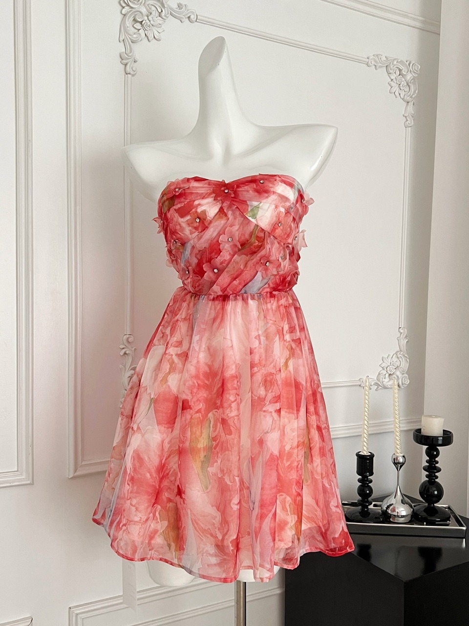 French heavy industry sequin bead print dress for women in summer, light luxury socialite with waist cinching and slimming, strapless and fluffy short skirt
