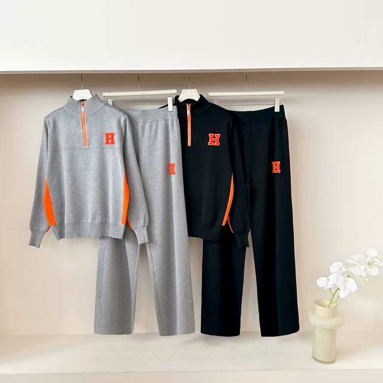 European Station 2025 New Stand up Collar Zipper Embroidered Long Sleeve Sweatshirt Sports and Leisure Wide Leg Pants Knitted Set for Women