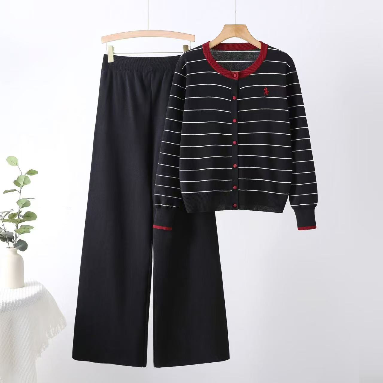2025 Korean version spring high-end temperament versatile western-style striped knitted top high waisted casual pants two-piece set