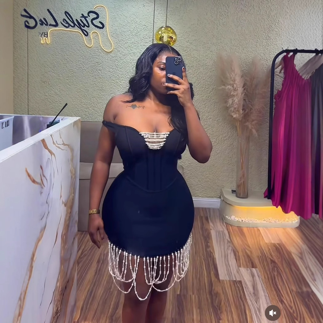 New sexy tight bandage dress with elegant European and American style dress, European and American slimming wrap skirt, women's dress