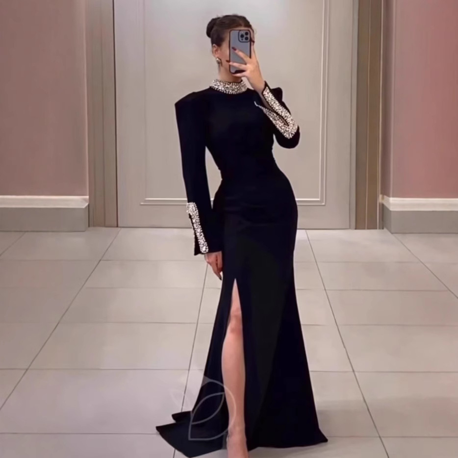 Retro elegant temperament, bandage long dress, slim fit, slimming women's clothing, high-end feel, black bandage, nail drill, banquet, birthday party, and more