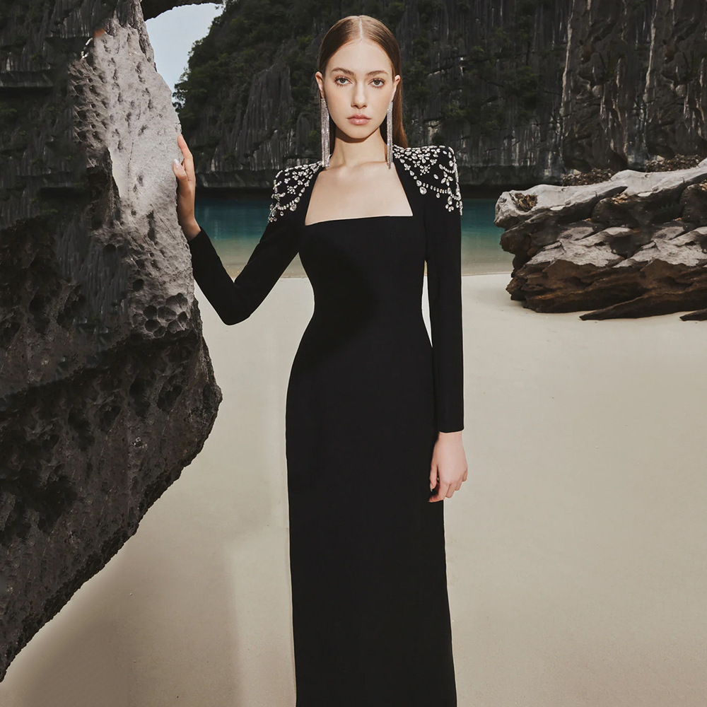 New fashionable long sleeved dress with diamond bandage, autumn European and American slim fit dress, annual meeting, evening dress, banquet New fashionable long sleeved dress with diamond bandage, autumn European and American slim fit dress, annual meeting, evening dress, banquet