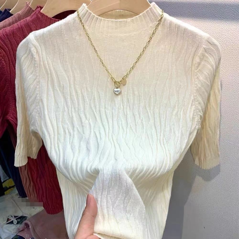 Knitted short sleeved women's summer 2024 new shoulder white t-shirt for spring and autumn fashion, with a base layer and a mid sleeved top