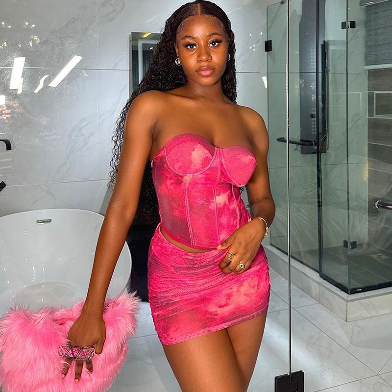 European and American style 2025 summer fashion women's clothing cross-border sexy wrapped chest print small vest half skirt two-piece set trendy hair replacement