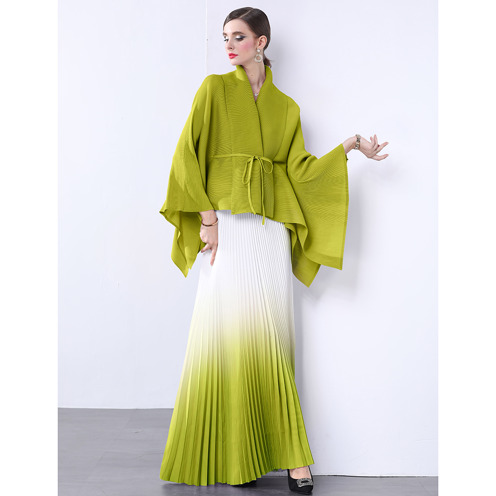 Factory direct sales of Miyake pleated gradient lace up short jacket+dyed pleated skirt 9861 Factory direct sales of Miyake pleated gradient lace up short jacket+dyed pleated skirt 9861