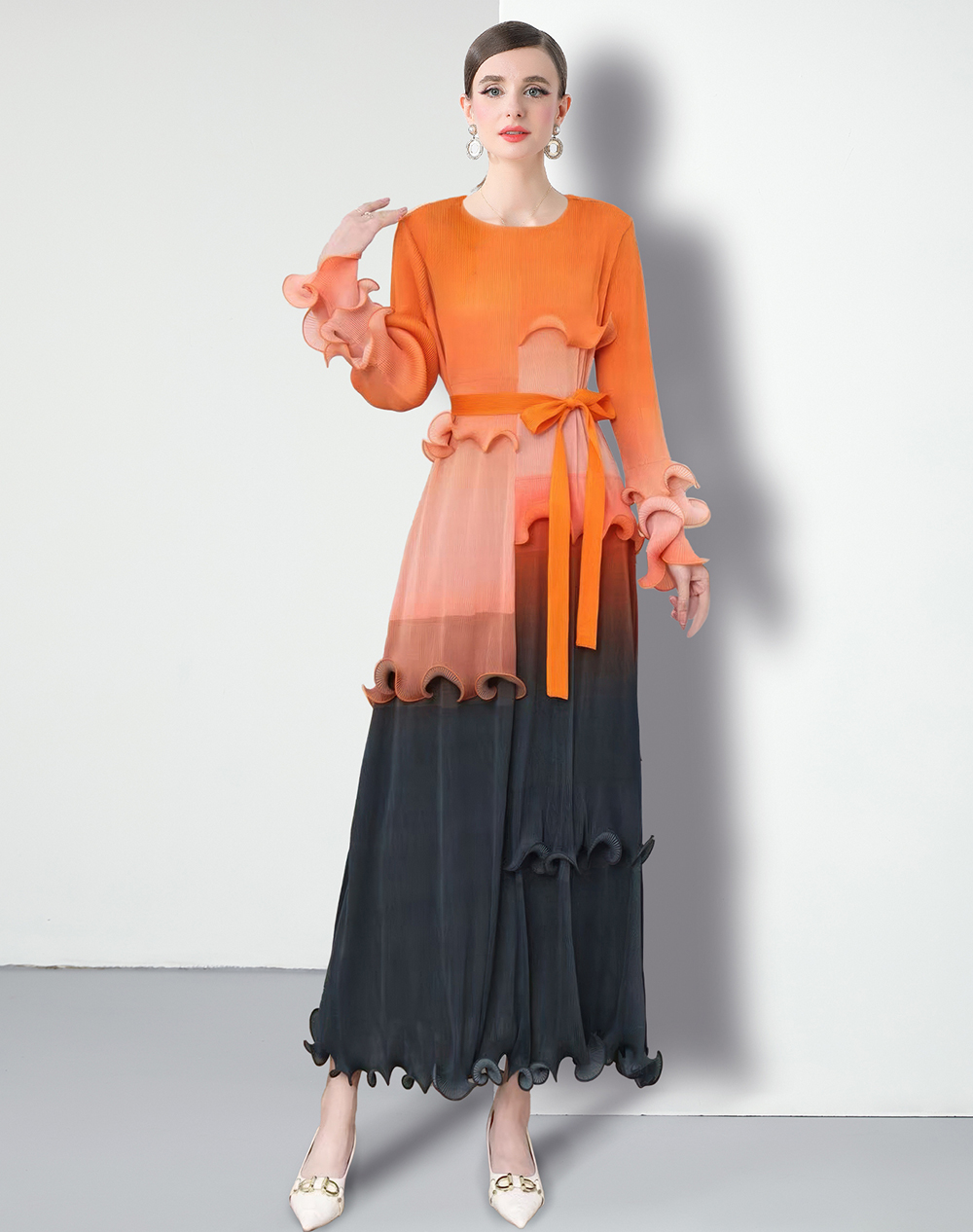 Factory direct sales of Miyake pleated dyed patchwork dresses Factory direct sales of Miyake pleated dyed patchwork dresses