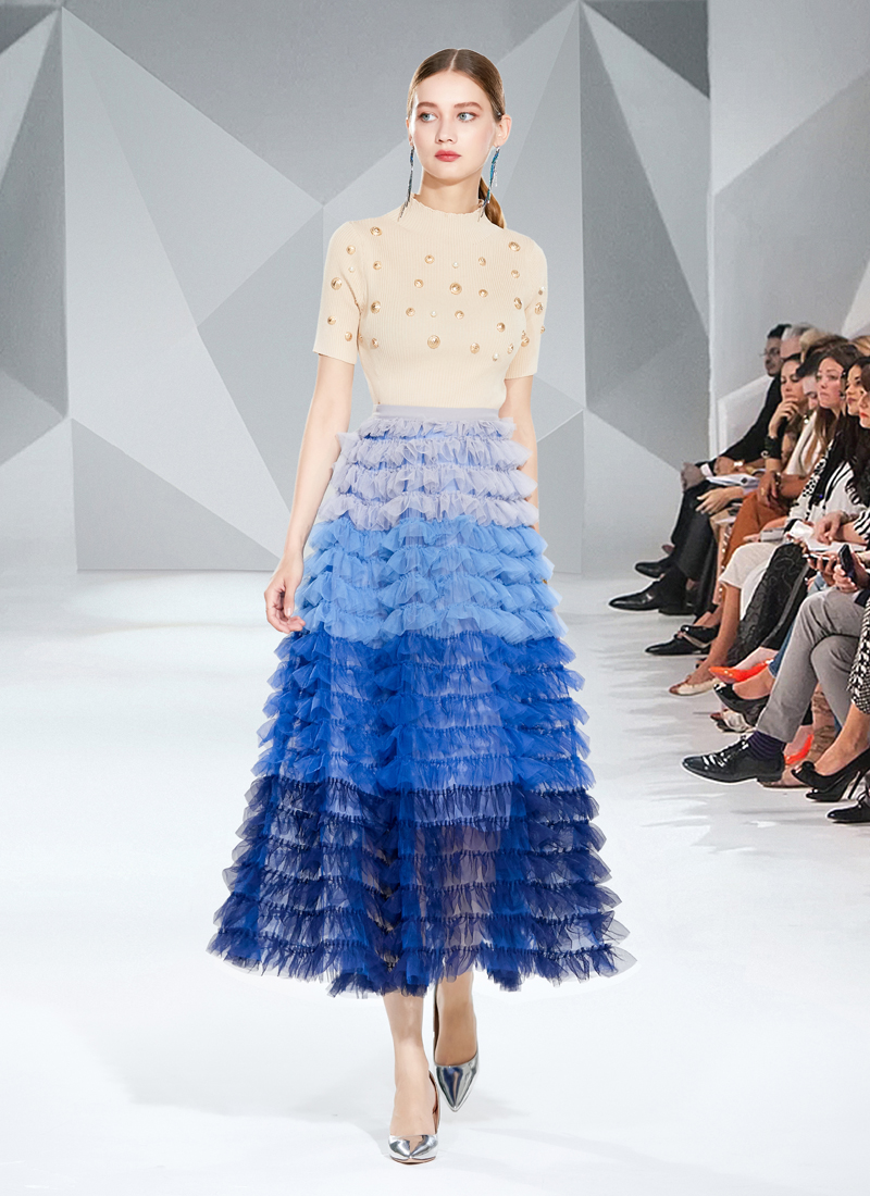 Real time shooting of heavy industry nail bead sweater+socialite French retro cake skirt Real time shooting of heavy industry nail bead sweater+socialite French retro cake skirt