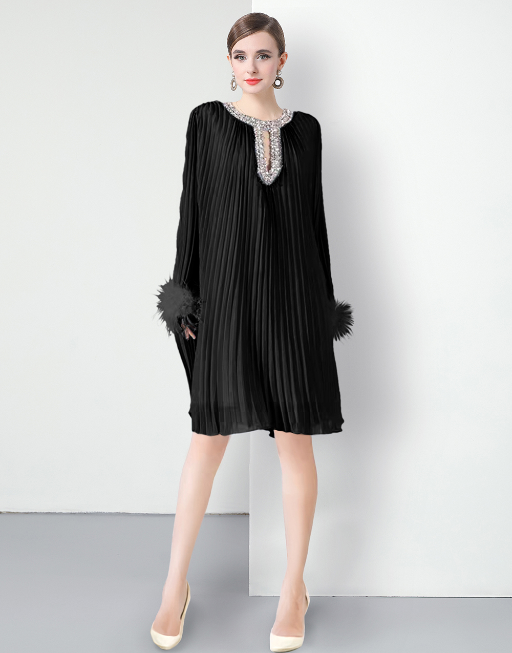 Factory direct sales of Miyake pleated dress, short style with 7 colors to choose from Factory direct sales of Miyake pleated dress, short style with 7 colors to choose from