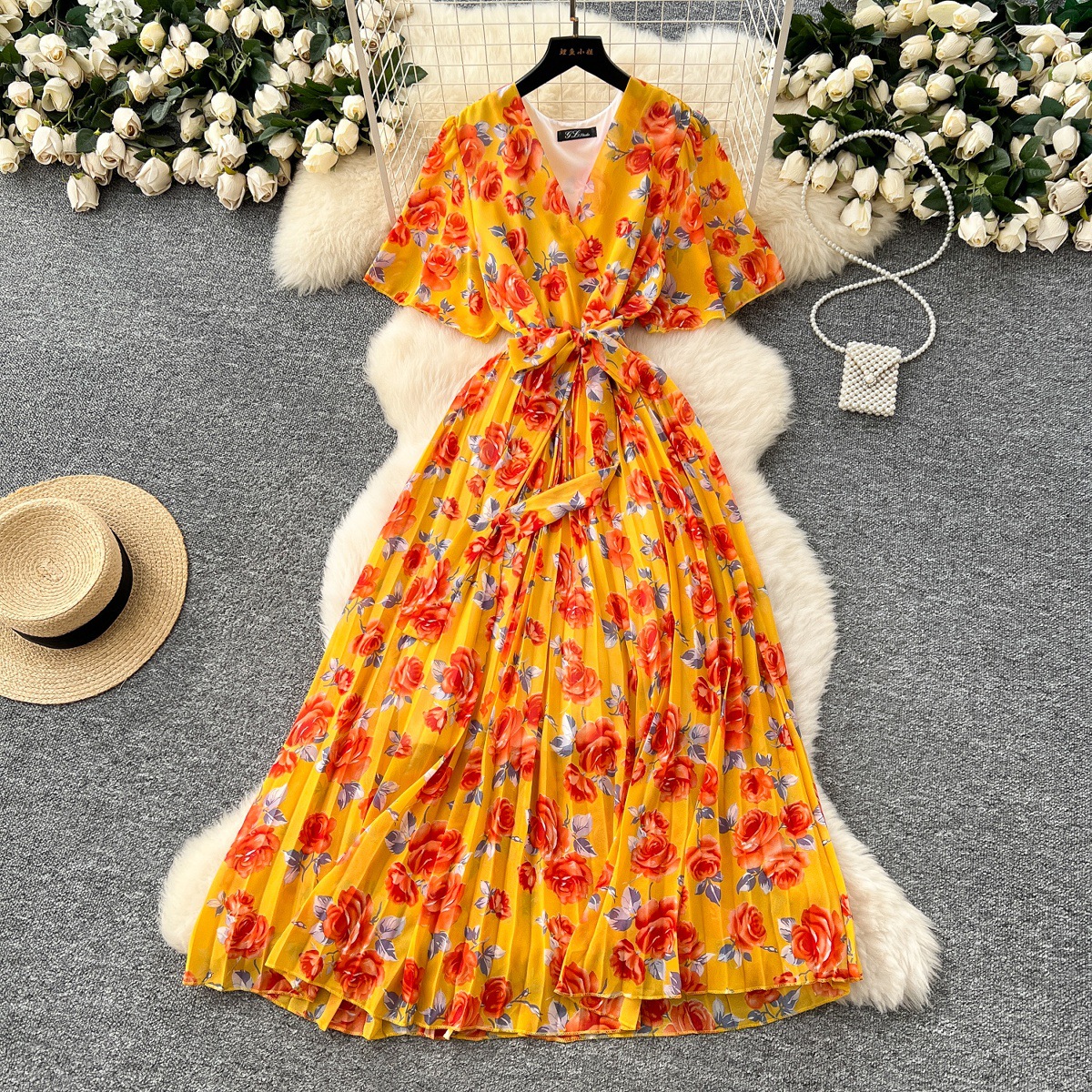 2025 Summer Dress New Women's High end Strap Waist V-neck Trumpet Sleeves Show Thin Temperament Printed Chiffon Dress 2025 Summer Dress New Women's High end Strap Waist V-neck Trumpet Sleeves Show Thin Temperament Printed Chiffon Dress