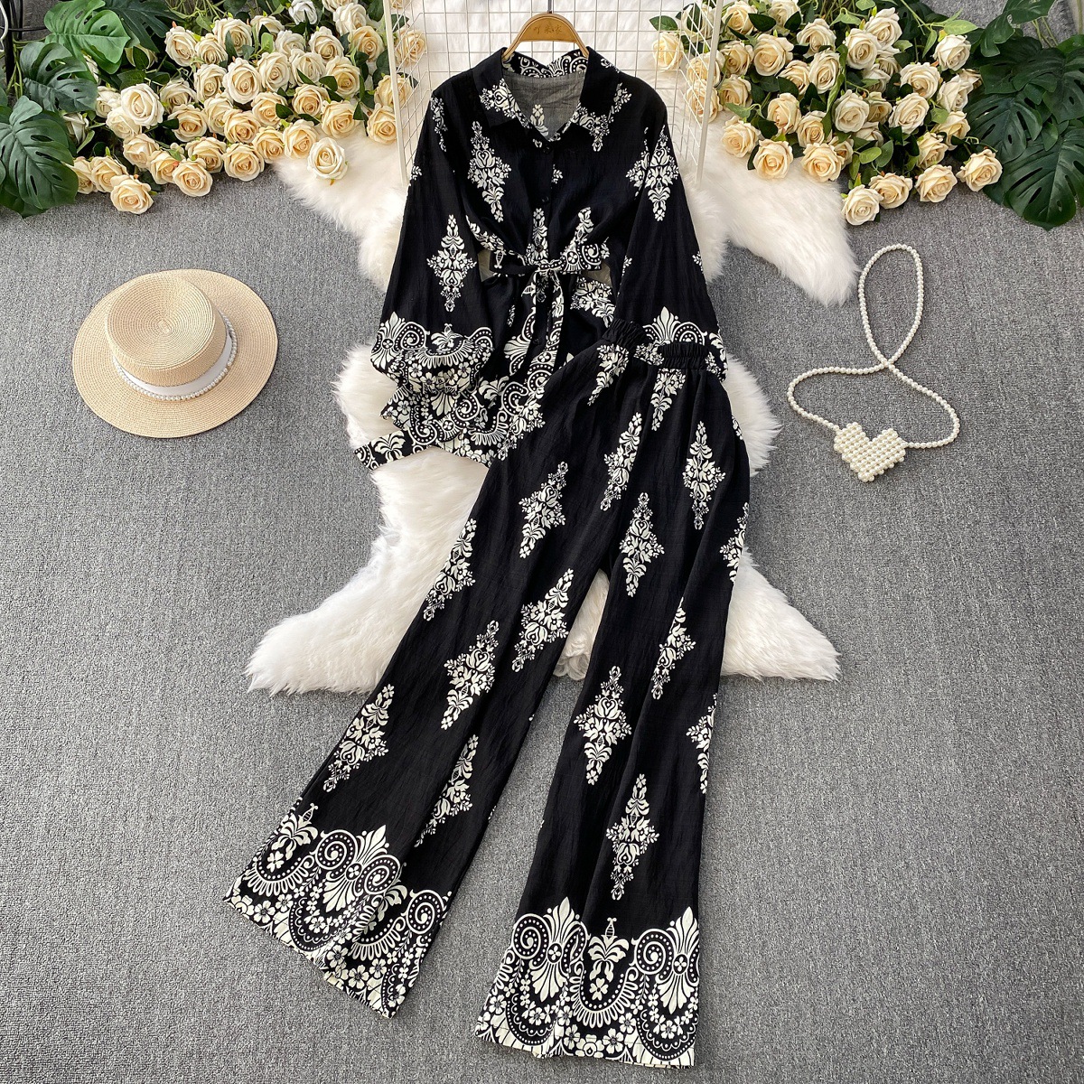 Gentle style pink printed lantern sleeves sun protection shirt with a lapel and waist cinching top+high waist slimming wide leg pants set Gentle style pink printed lantern sleeves sun protection shirt with a lapel and waist cinching top+high waist slimming wide leg pants set