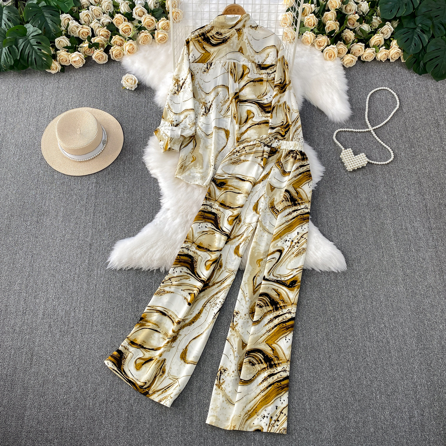 Korean casual design loose print lapel long sleeved shirt+high waist slimming straight leg wide leg pants two-piece set Korean casual design loose print lapel long sleeved shirt+high waist slimming straight leg wide leg pants two-piece set