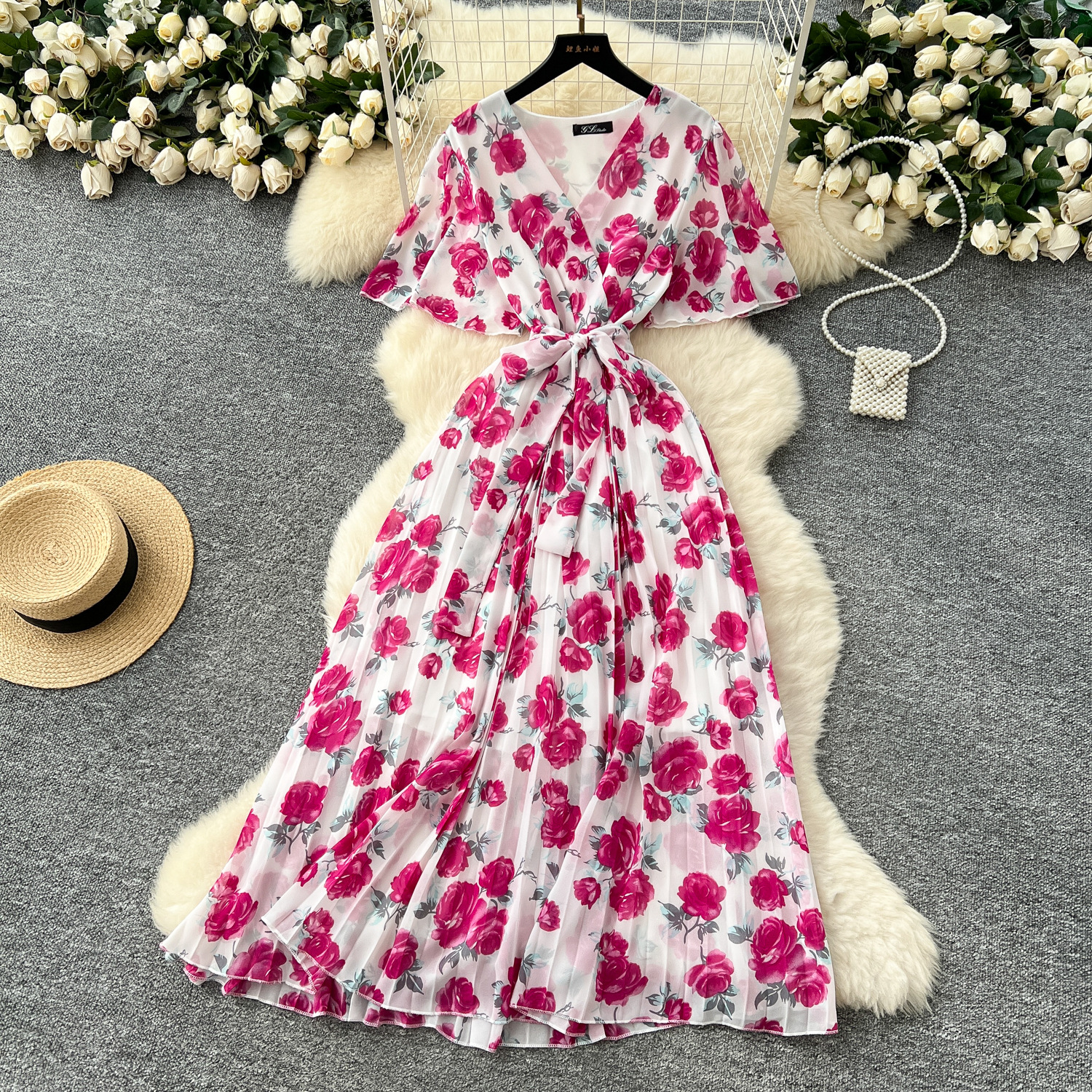 2025 Summer Dress New Women's High end Strap Waist V-neck Trumpet Sleeves Show Thin Temperament Printed Chiffon Dress 2025 Summer Dress New Women's High end Strap Waist V-neck Trumpet Sleeves Show Thin Temperament Printed Chiffon Dress