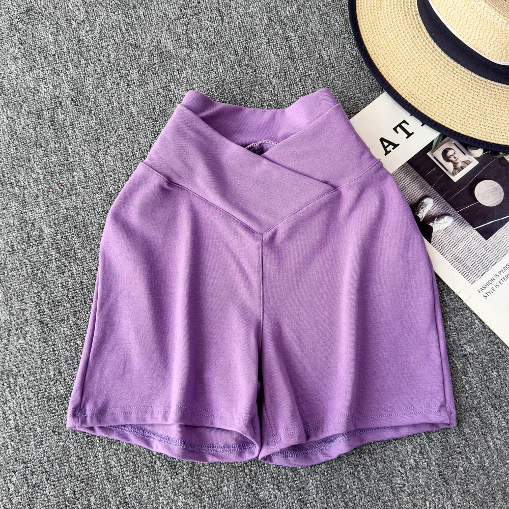 Spicy girl style V-waist slim fit brown high waisted shorts for women in spring and summer, fashionable and versatile, casual and trendy, slimming and hip hugging pants Spicy girl style V-waist slim fit brown high waisted shorts for women in spring and summer, fashionable and versatile, casual and trendy, slimming and hip hugging pants