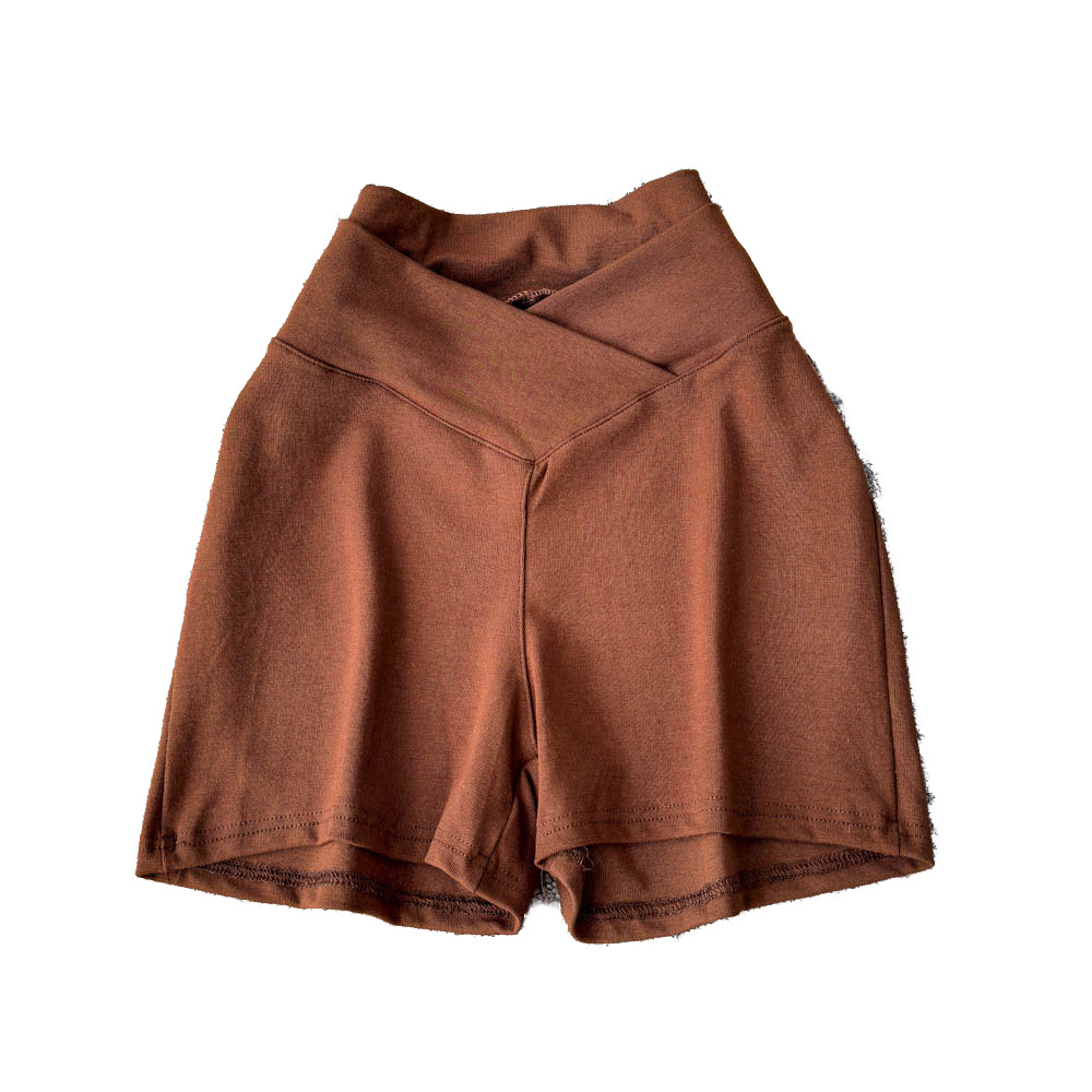 Spicy girl style V-waist slim fit brown high waisted shorts for women in spring and summer, fashionable and versatile, casual and trendy, slimming and hip hugging pants Spicy girl style V-waist slim fit brown high waisted shorts for women in spring and summer, fashionable and versatile, casual and trendy, slimming and hip hugging pants