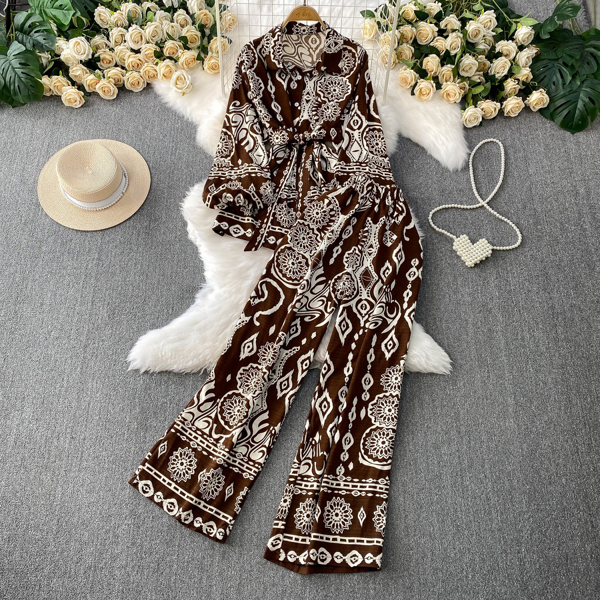 Gentle style pink printed lantern sleeves sun protection shirt with a lapel and waist cinching top+high waist slimming wide leg pants set Gentle style pink printed lantern sleeves sun protection shirt with a lapel and waist cinching top+high waist slimming wide leg pants set