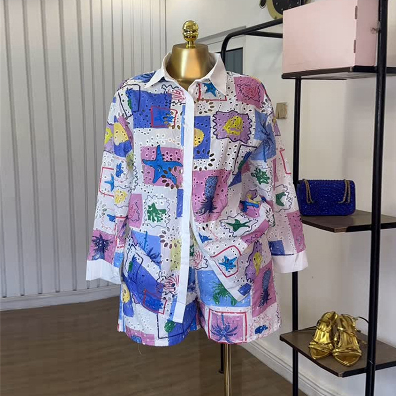 European and American cross-border women's clothing 2025 summer new fashionable printed hollow collar long sleeved shirt shorts casual set European and American cross-border women's clothing 2025 summer new fashionable printed hollow collar long sleeved shirt shorts casual set