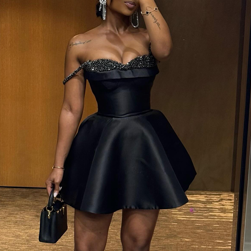 European and American women's clothing 2025 spring new style elegant temperament sequin splicing strapless suspender dress short skirt