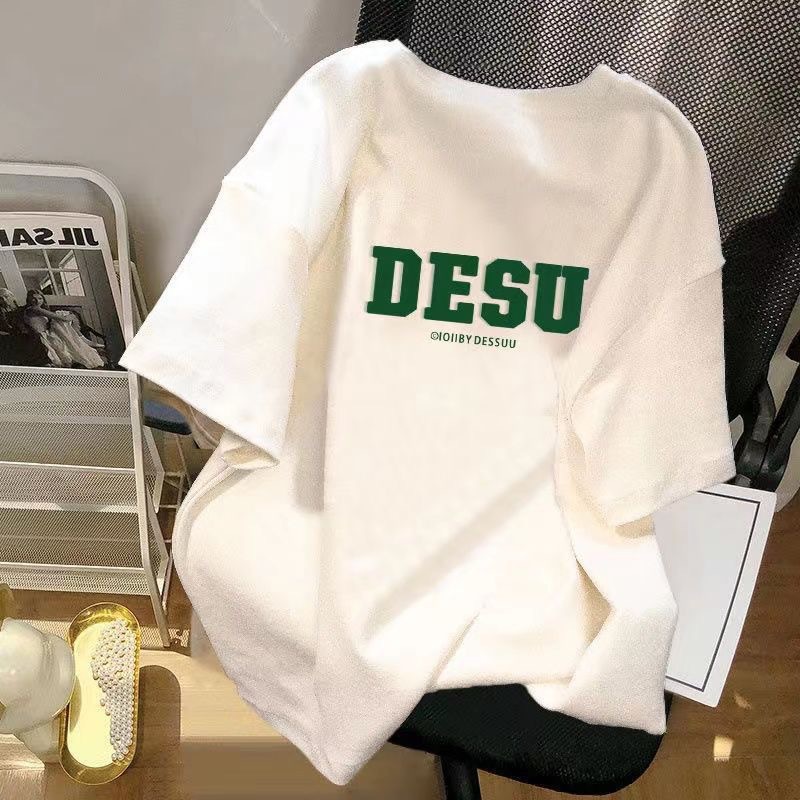 Little Fresh Strawberry Bear White Summer Short sleeved T-shirt for Men and Women Loose Korean Versatile Youth Retro Top Couple Little Fresh Strawberry Bear White Summer Short sleeved T-shirt for Men and Women Loose Korean Versatile Youth Retro Top Couple