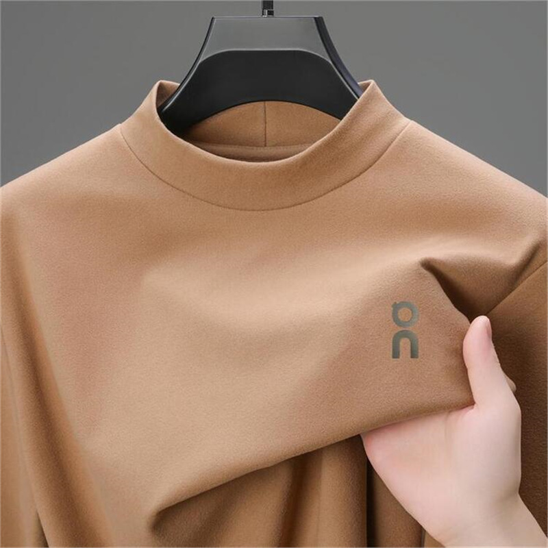 Self heating double-sided German velvet base shirt men's 2025 autumn and winter new casual fashion solid color versatile long sleeved men's T-shirt
