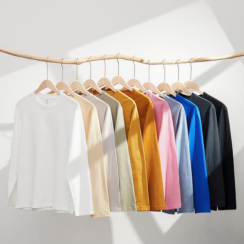 180g autumn Xinjiang combed polyester heavyweight round neck solid color long sleeved men's T-shirt loose base T-shirt men's clothing 180g autumn Xinjiang combed polyester heavyweight round neck solid color long sleeved men's T-shirt loose base T-shirt men's clothing