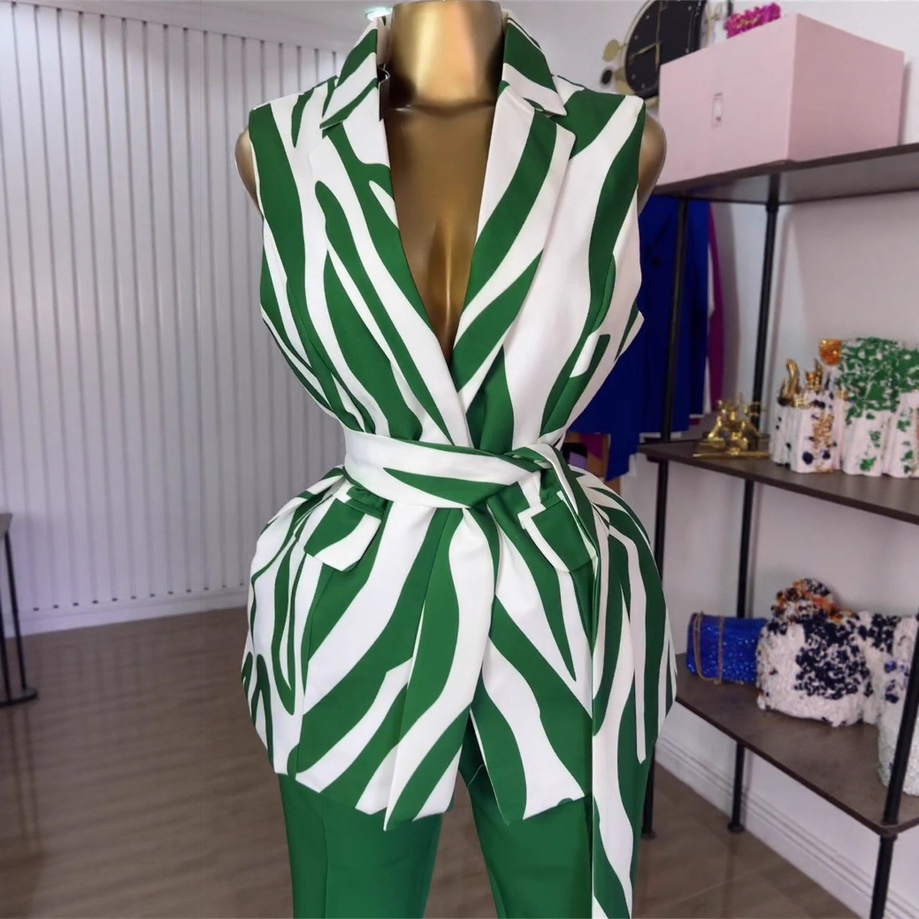 Spot 2025 summer cross-border European and American printed casual commuting sleeveless suit jacket, belt, pants 2-piece set Spot 2025 summer cross-border European and American printed casual commuting sleeveless suit jacket, belt, pants 2-piece set