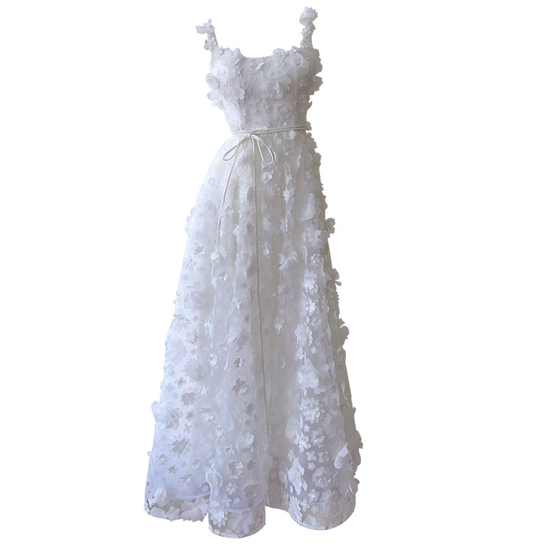 Evening gown dress, feminine temperament banquet, fluffy long skirt, goddess style, grand three-dimensional embroidered suspender dress 68129 Evening gown dress, feminine temperament banquet, fluffy long skirt, goddess style, grand three-dimensional embroidered suspender dress 68129