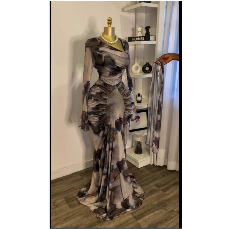 In stock 2025 autumn INS European and American women's slanted collar long sleeved tight fitting hip hugging tie dye sexy pleated jumpsuit long skirt In stock 2025 autumn INS European and American women's slanted collar long sleeved tight fitting hip hugging tie dye sexy pleated jumpsuit long skirt