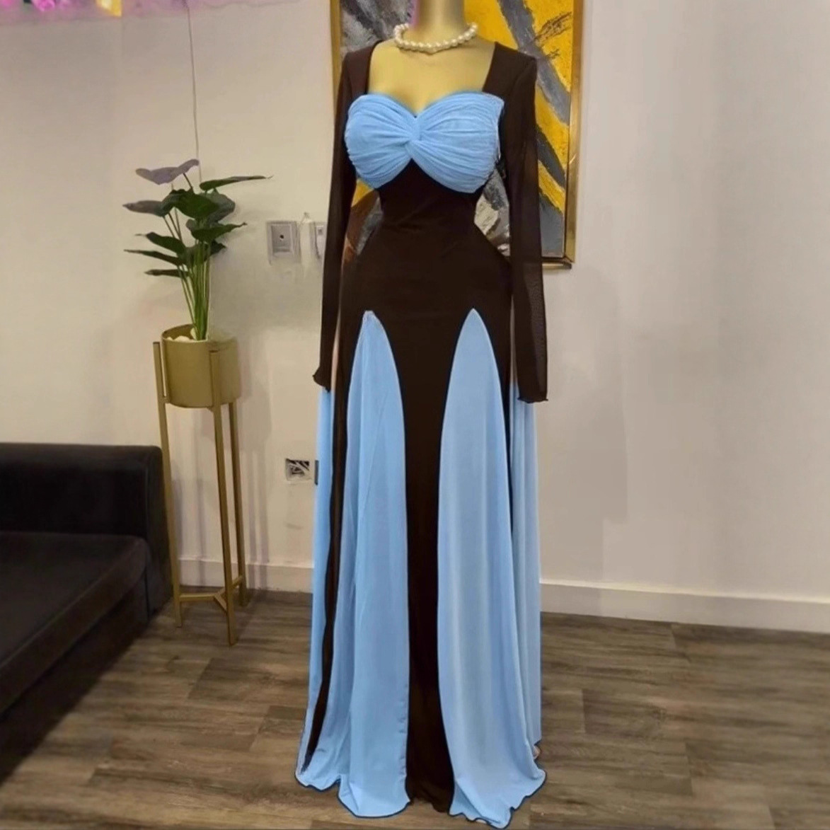 Spot 2025 European and American women's strapless long skirt temperament splicing vacation belt temperament long sleeved waist cinching dress Spot 2025 European and American women's strapless long skirt temperament splicing vacation belt temperament long sleeved waist cinching dress